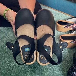 Nursing clogs